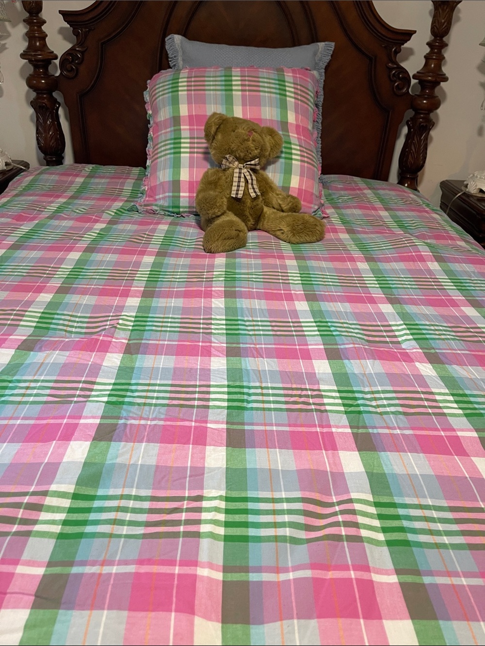 RL LAUREN TWIN COMFORTER, AND EURO SHAM  CATLIN UNIVERSITY plaid 🌸‼️